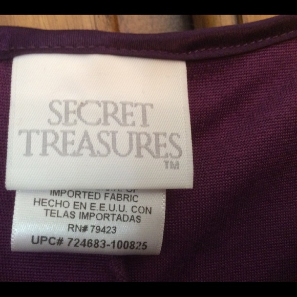 Negligee - Picture 3 of 3